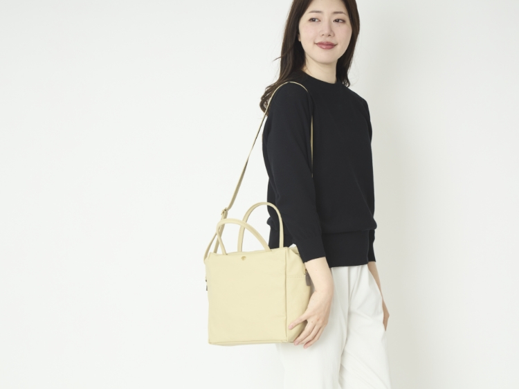 Neutral Gray/2way ショルダーバッグ ジェーン -軽くて丈夫、雨