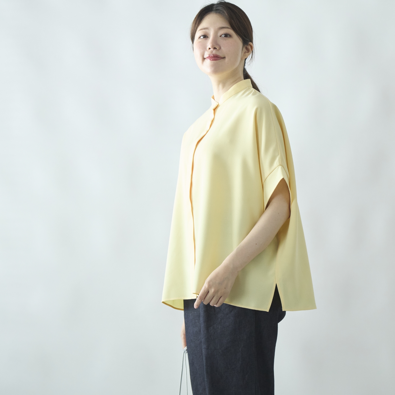 Kilka/蒸れ知らずですぐ乾くきれいめ比翼ブラウス -ドライタッチでシワ 