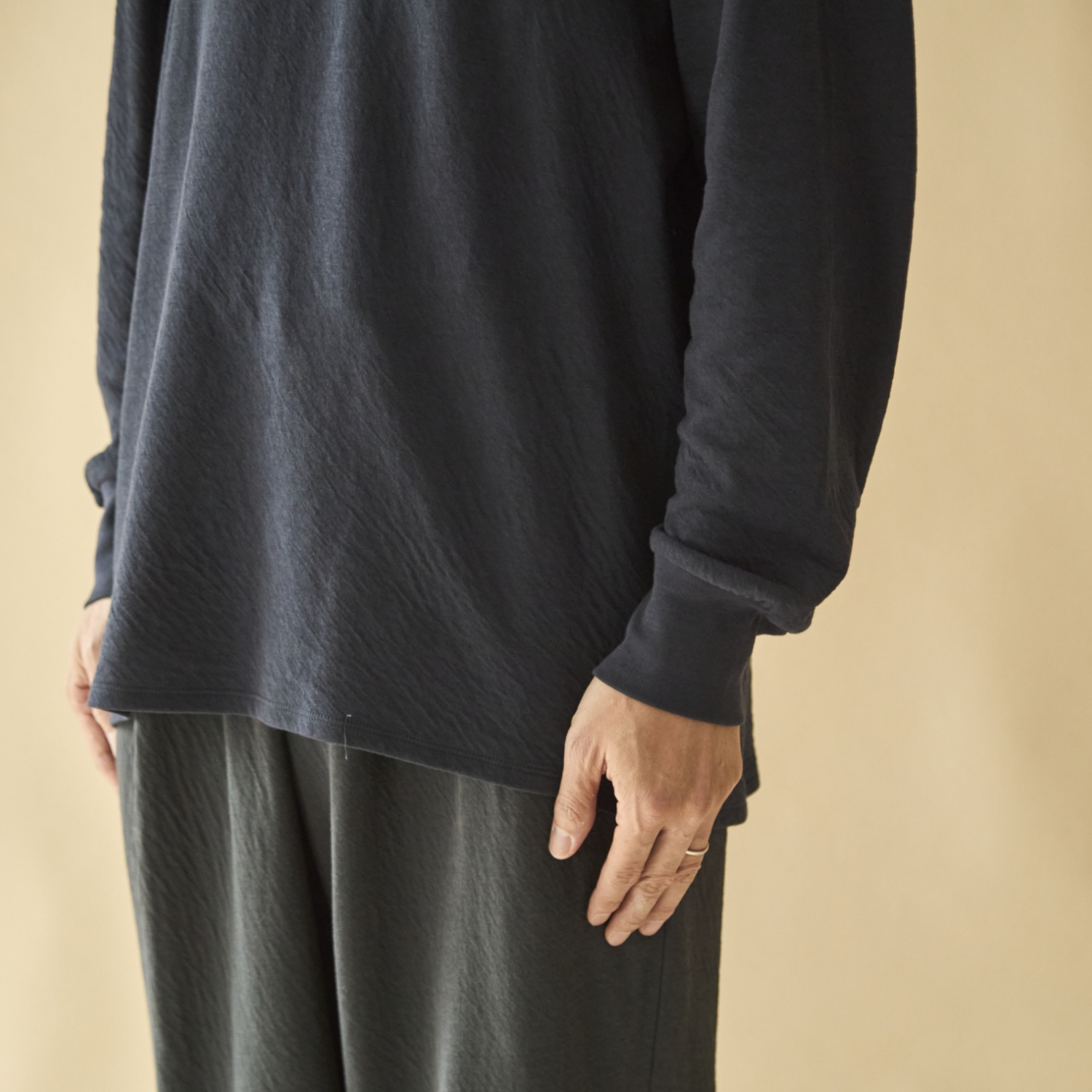 伸びるコットンガーゼのパジャマ兼ルームウェア プルオーバー メンズ