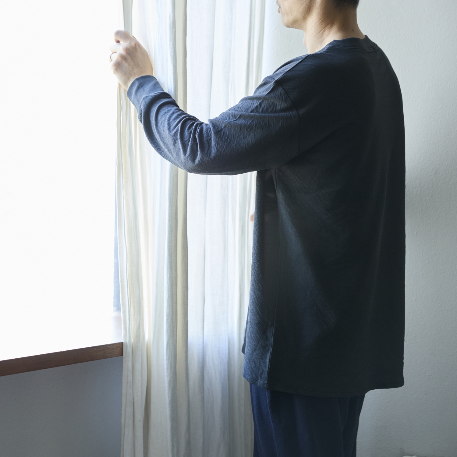 伸びるコットンガーゼのパジャマ兼ルームウェア プルオーバー メンズ