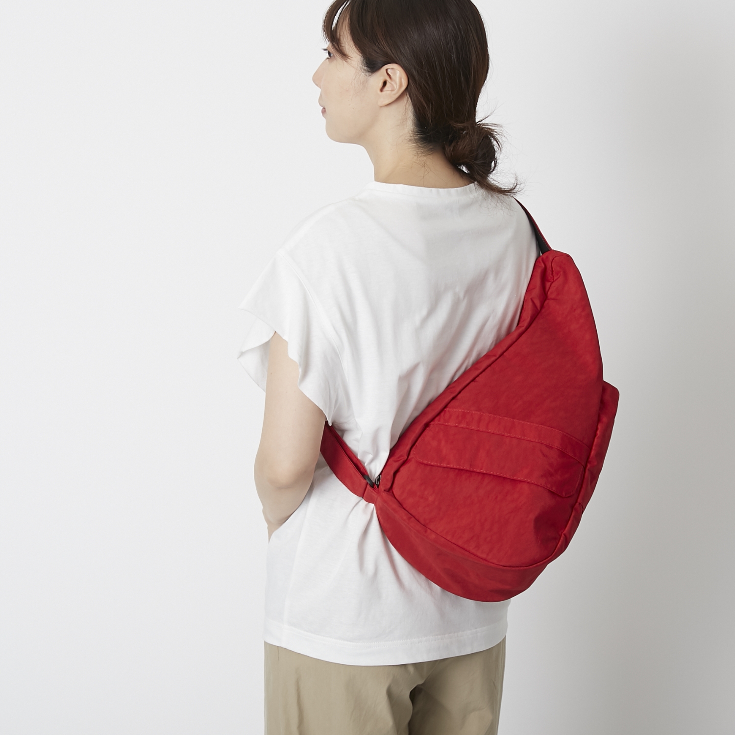 HEALTHY BACK BAG/テクスチャードナイロンＳ -大容量なのに、軽く