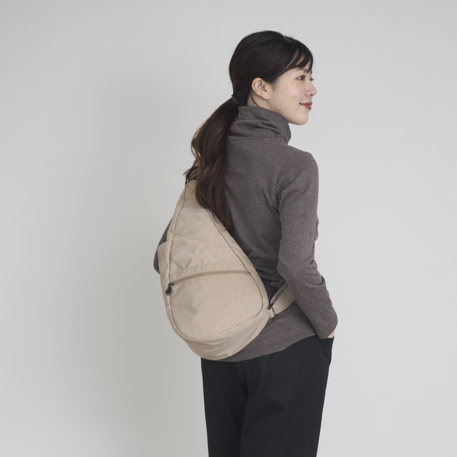 HEALTHY BACK BAG/テクスチャードナイロンS -コンパクトなのに