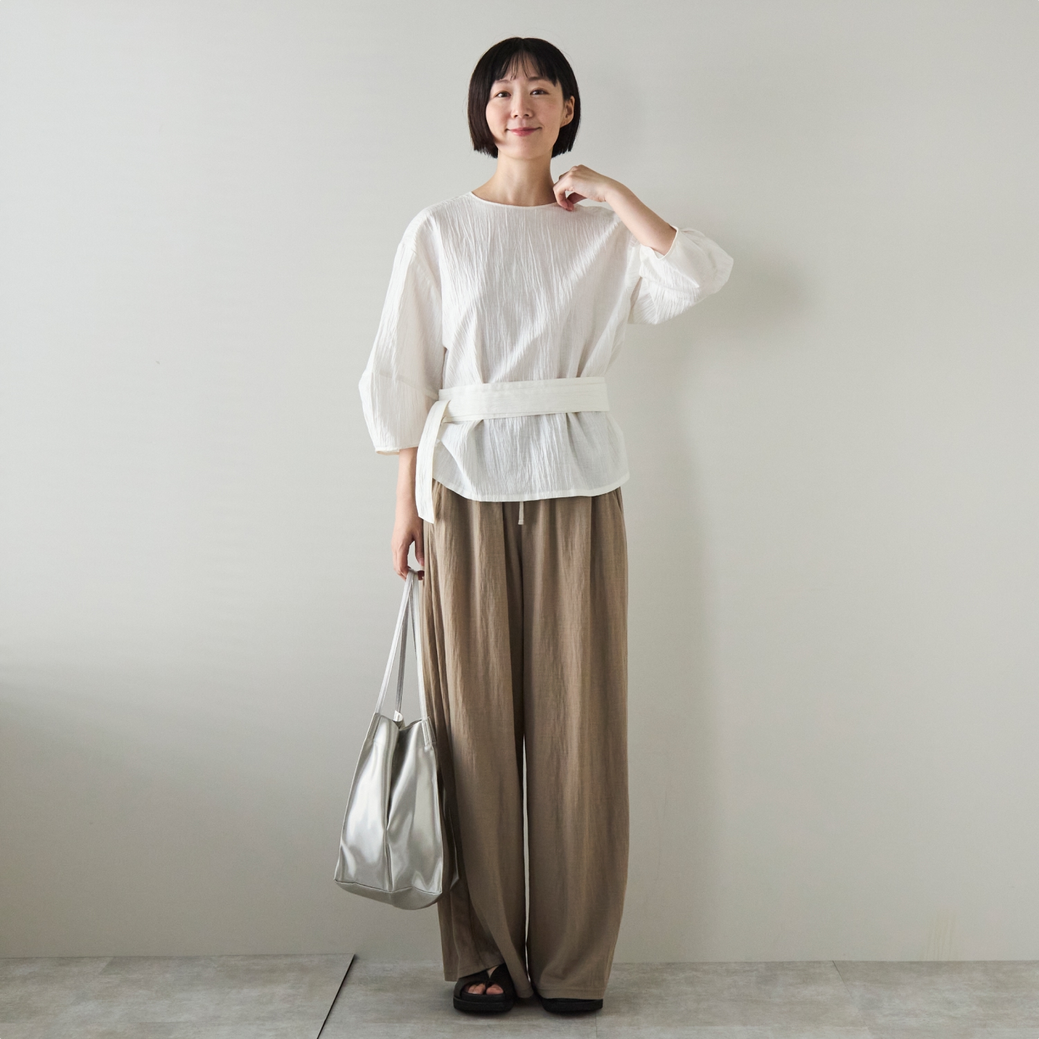 Kilka/2WAYシャーリングブラウス