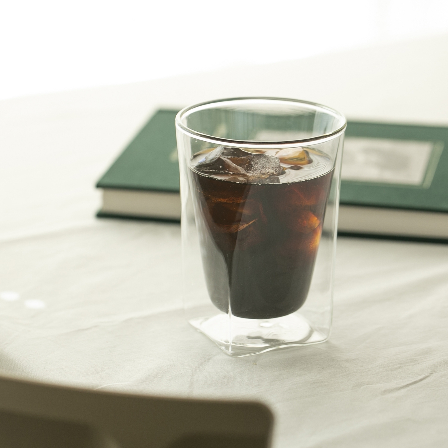 RayES/ダブルウォールグラス 300ml -おいしい温度を保って結露も防げる