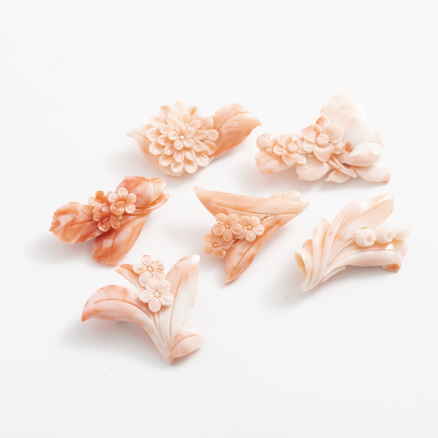 ブローチ【レア！】珊瑚　サンゴ　ブローチ　花　約40.5g