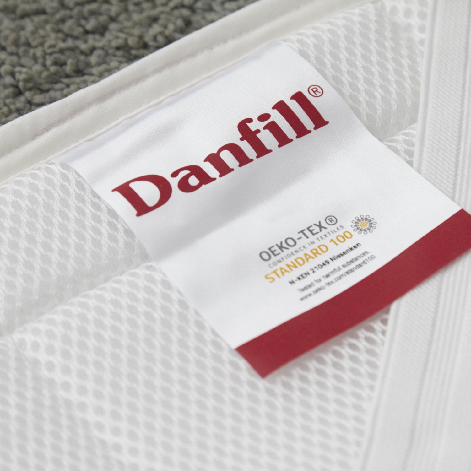 Danfill/薄型体圧分散ベッドパッド