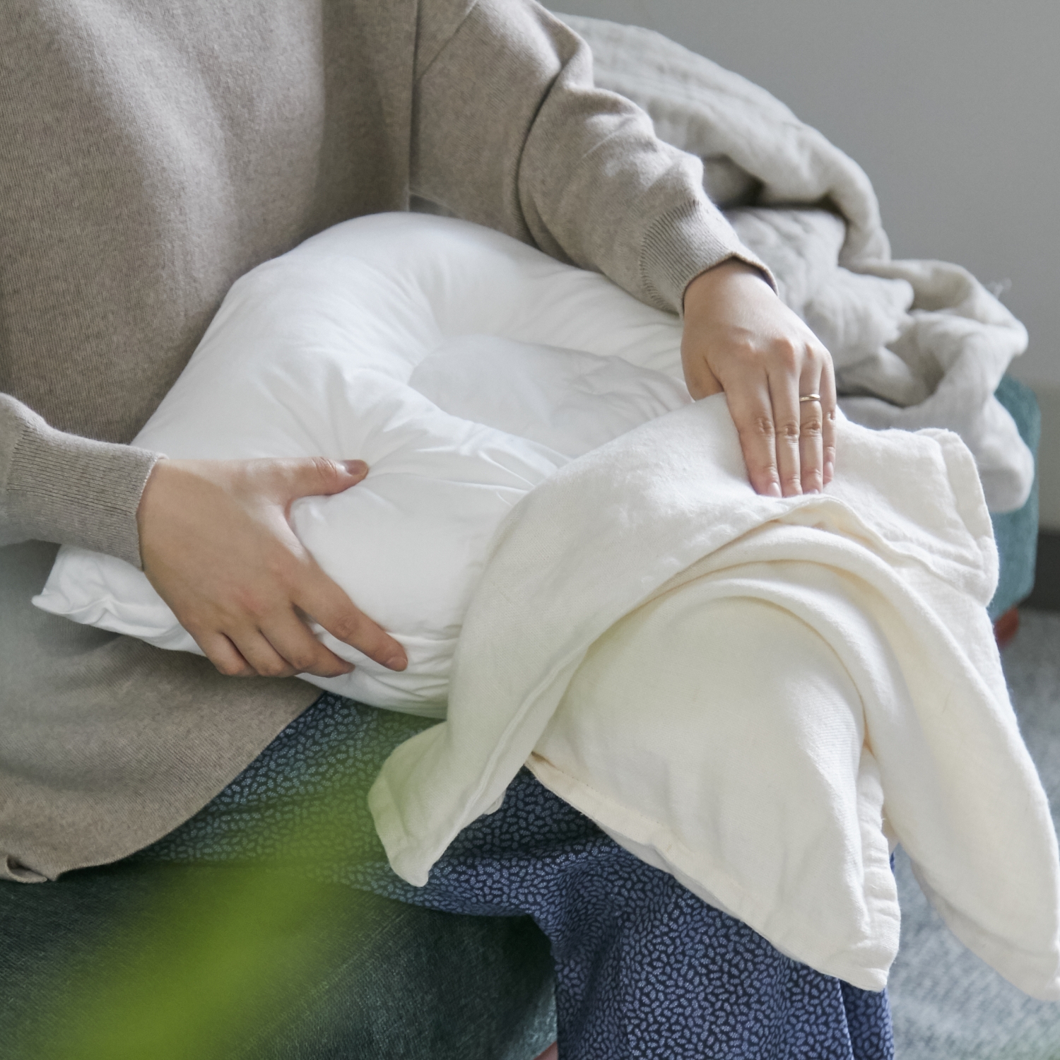 まくらのキタムラ/ソファで使う、リビングの枕 45×45cm