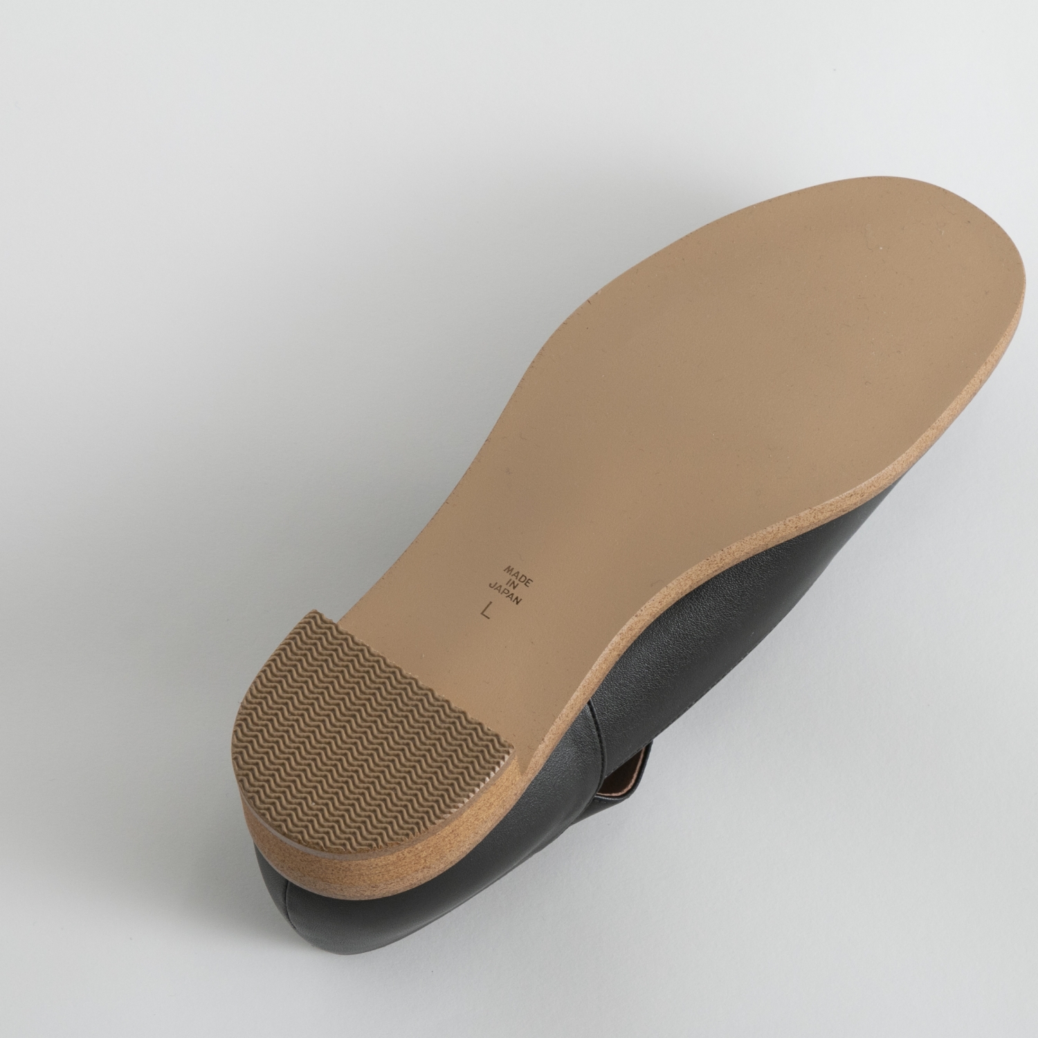 SHOESbakery/Tストラップレザーシューズ （リサイクル素材） -【当店 