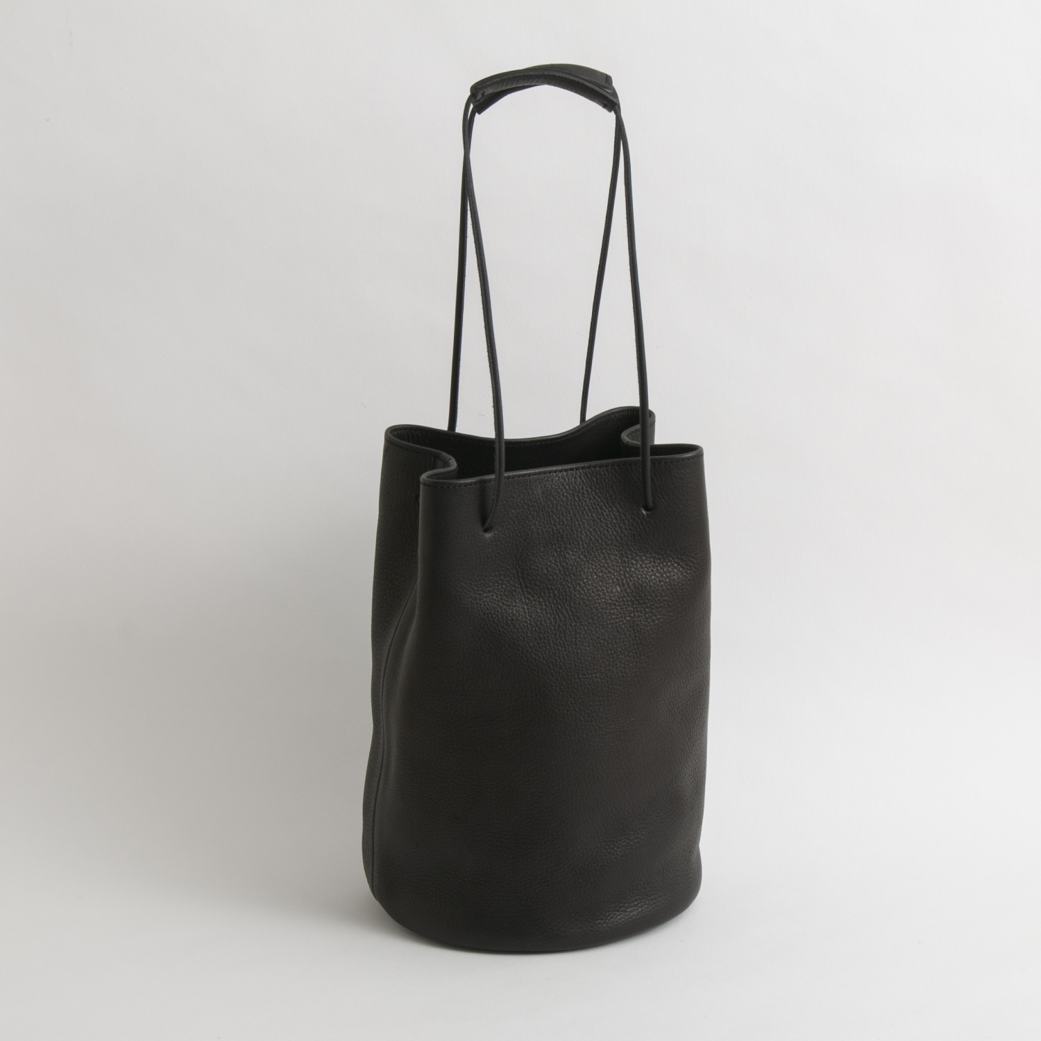 mercredin. /2wayバッグ poire -合わせやすくて使い勝手抜群！シーン 