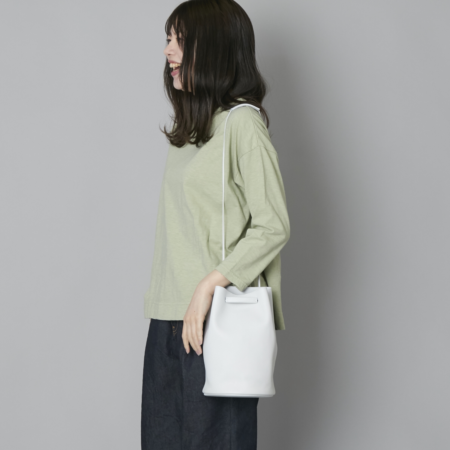 mercredin. /2wayバッグ poire -合わせやすくて使い勝手抜群！シーン 