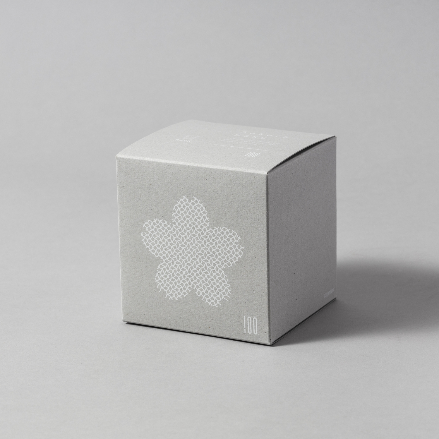 100 percent/SAKURASAKU 雪桜 Rock Paper box