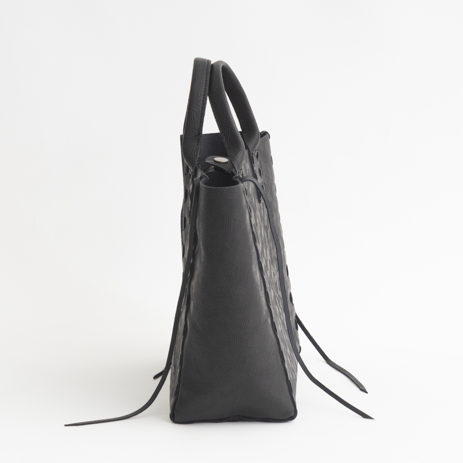 POMTATA/SAKU TOTE