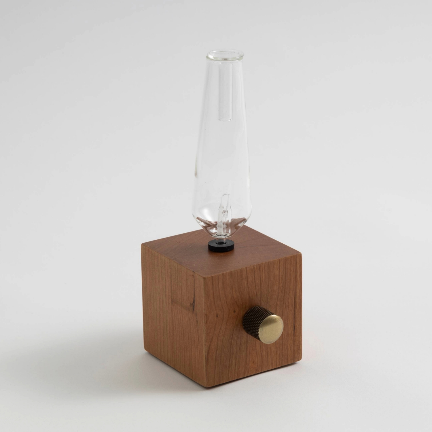 WERKE/WOODEN AROMA DIFFUSER