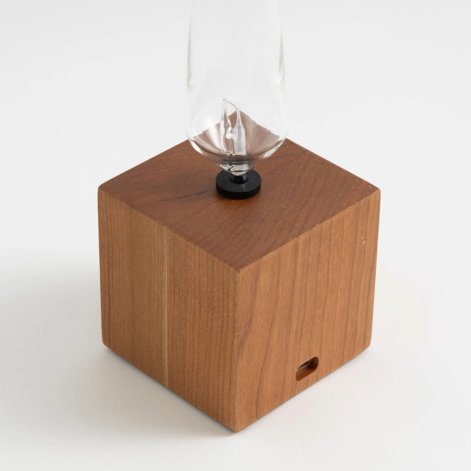 WERKE/WOODEN AROMA DIFFUSER