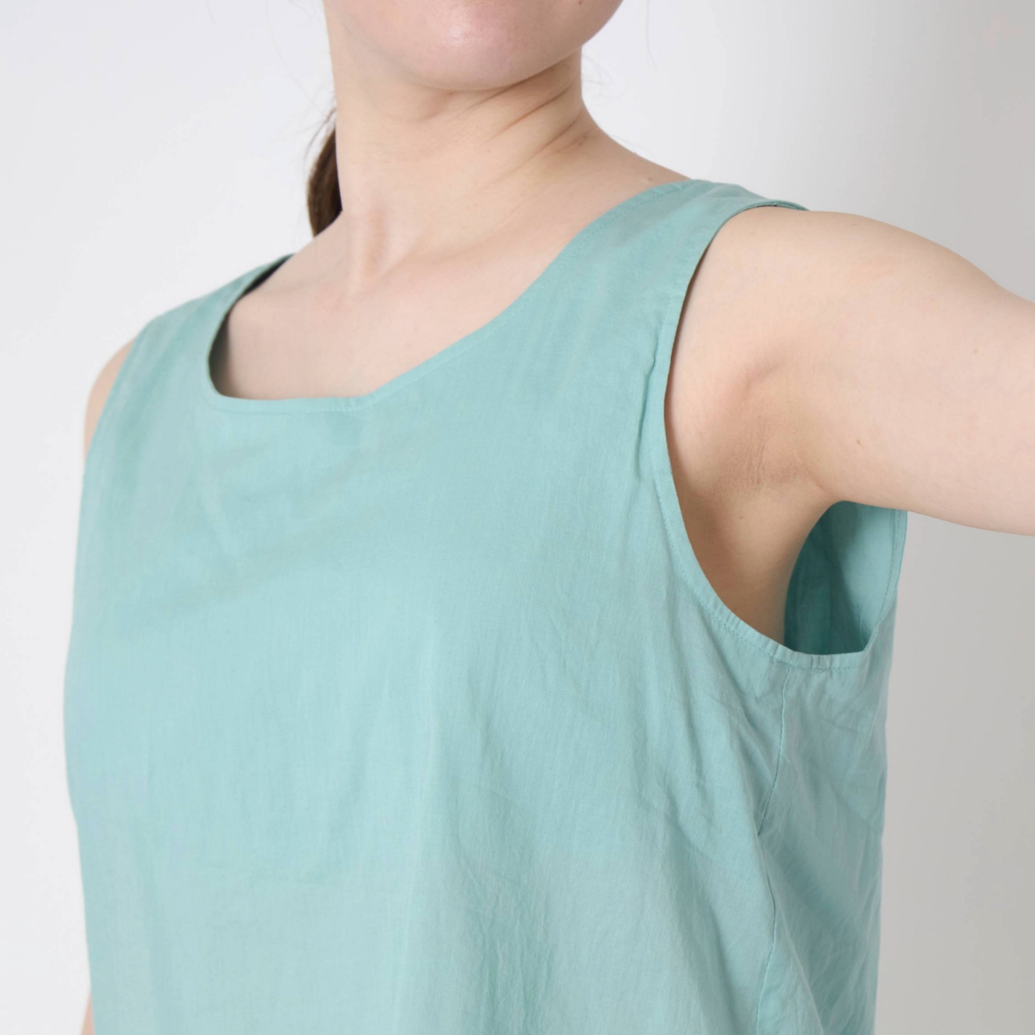 TESHIKI/TANKTOP WITH CUP