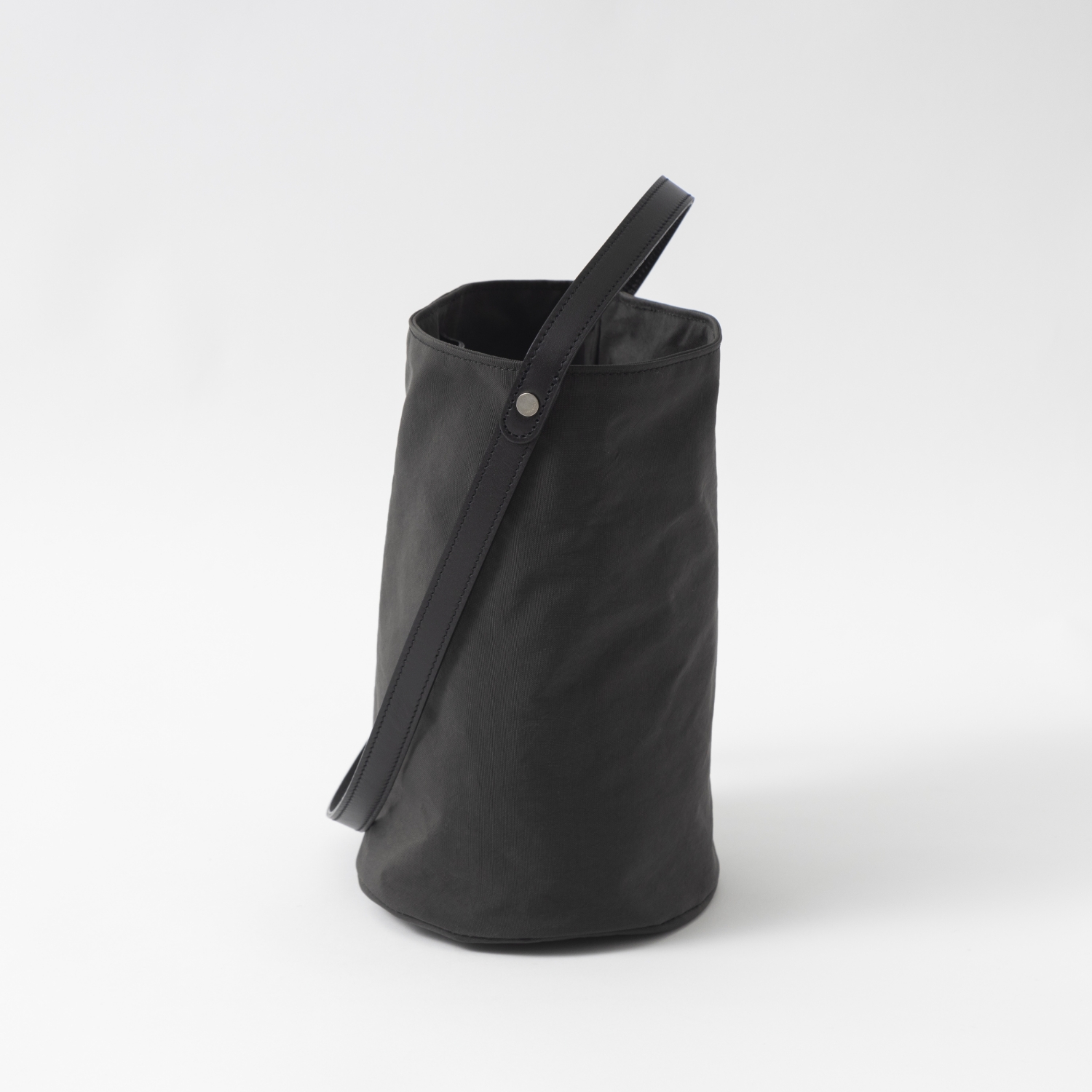 URUKUST/TWIST-Bucket Small