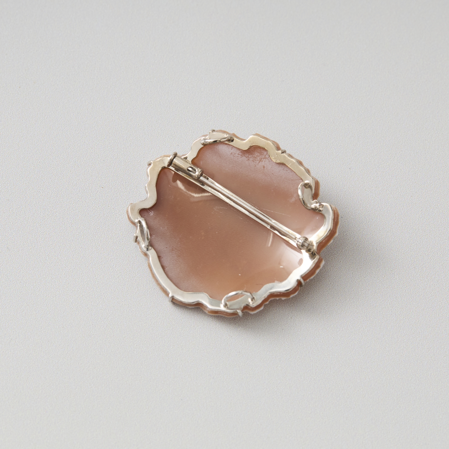 La mascotte cameo collection/ローランボーニッシュコラボレーション　2WAYブローチ