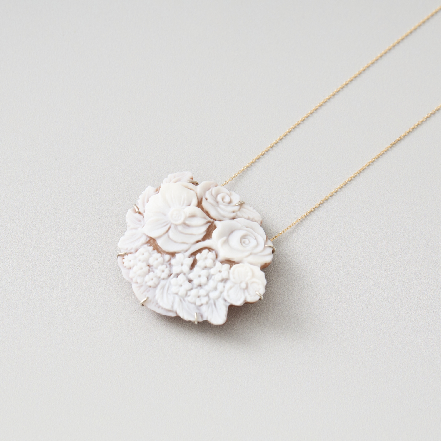 La mascotte cameo collection/ローランボーニッシュコラボレーション　2WAYブローチ