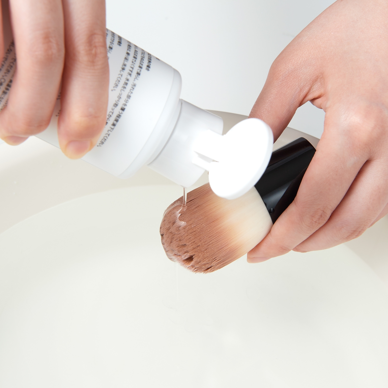 木村石鹸/メイク道具クリーナー