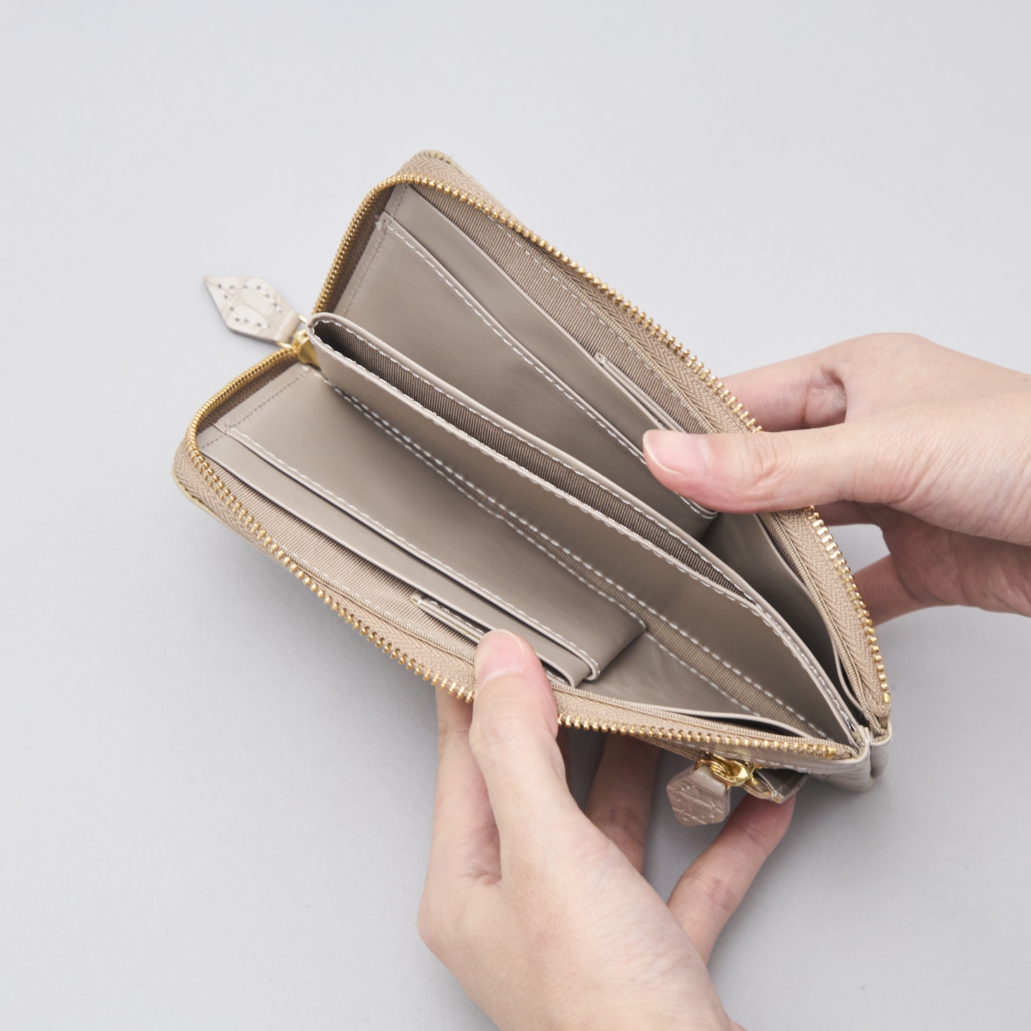 のむのもの/クロコ型押し Lジップ長財布 -薄くてコンパクトなのに 