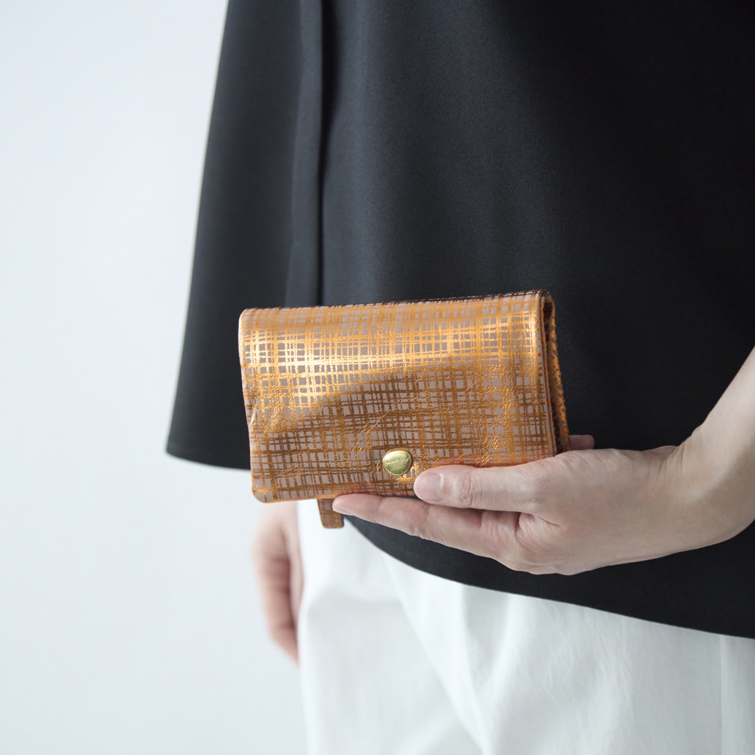 Neutral Gray/ネット　ショートウォレット