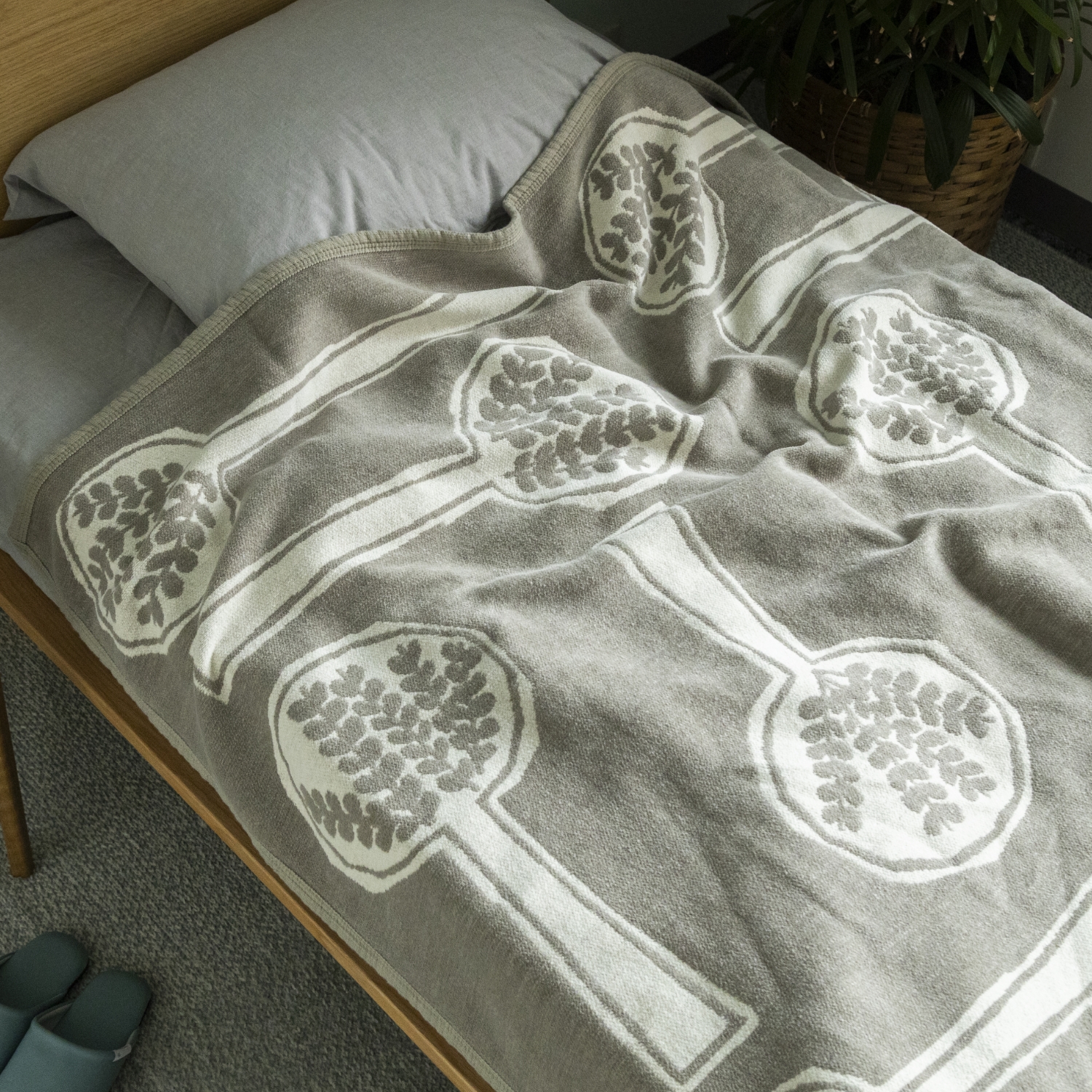 KLIPPAN/mina perhonen シュニールコットン シングルブランケット FOREST SPOON