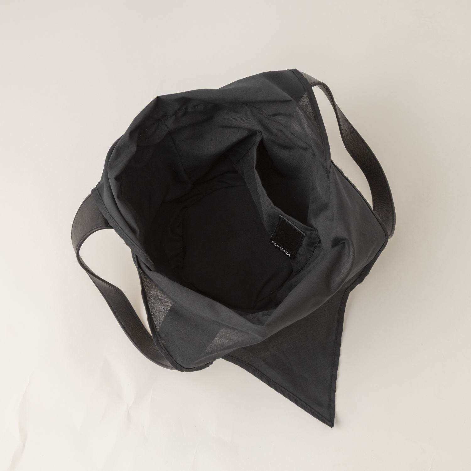 POMTATA/かごバッグ WUE TOTE XS