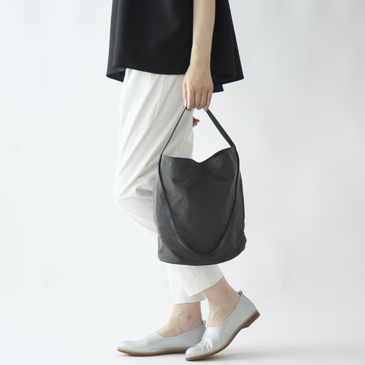 .URUKUST/TWIST-Bucket Medium