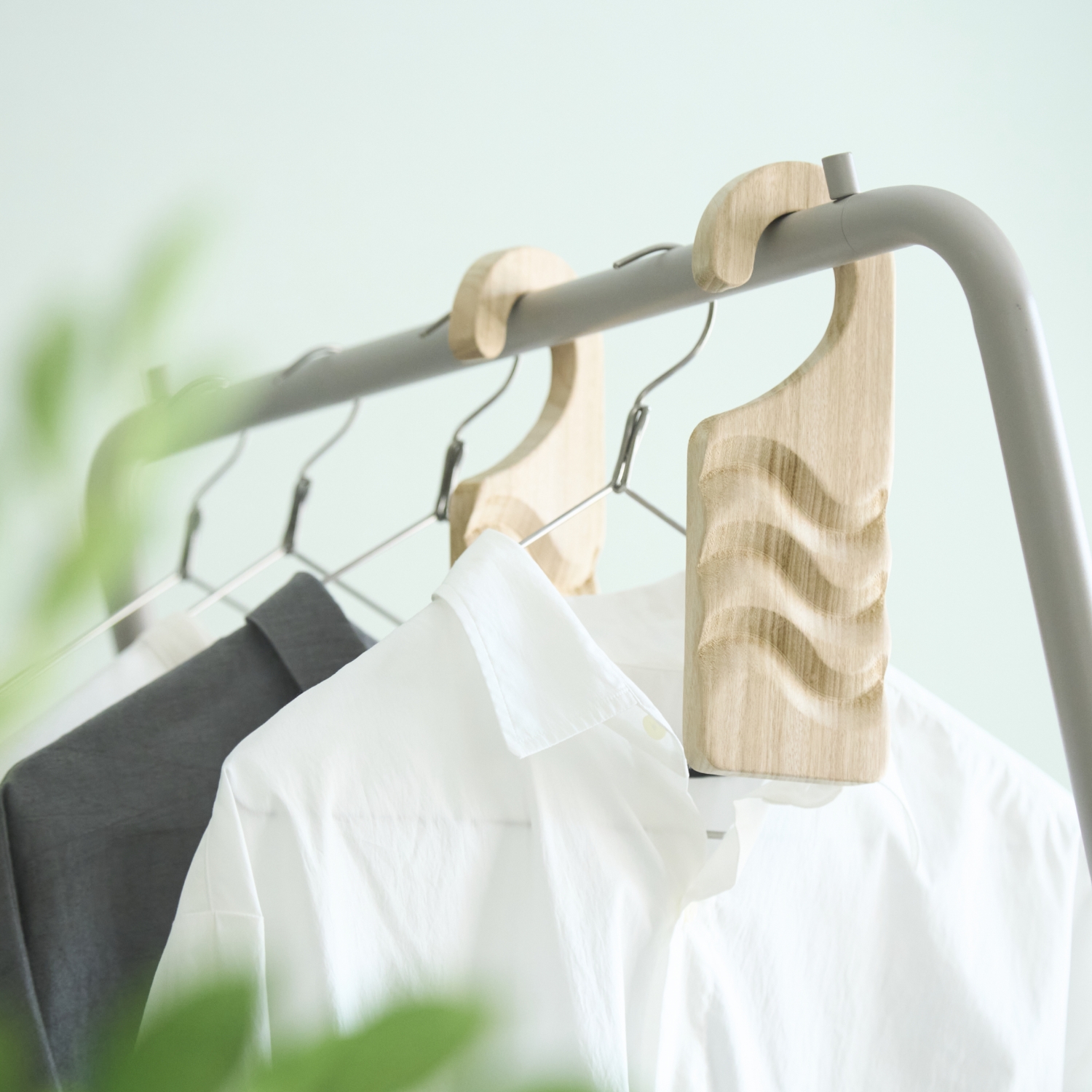 TOSARYU/くすのき防虫フック 2個組 -吊り下げ式でクローゼットを