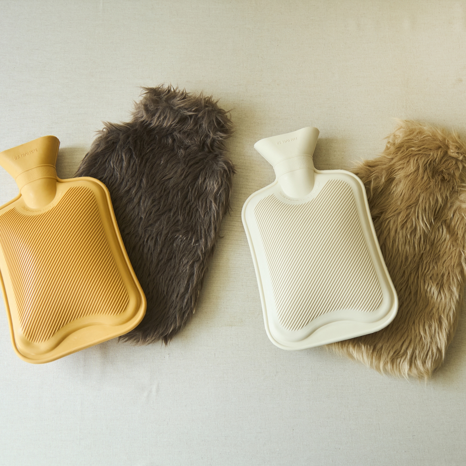 romo/HOT WATER BOTTLE NUKKA