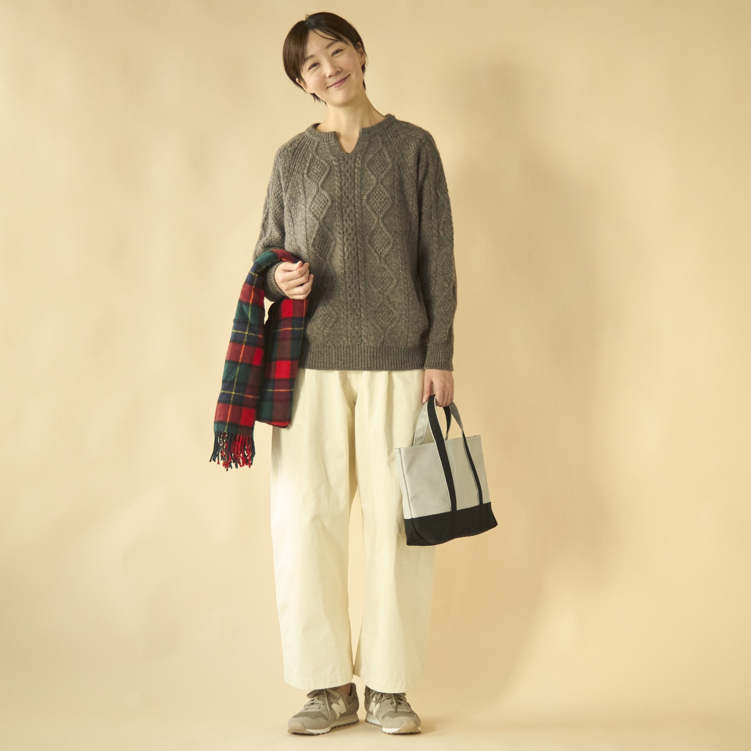 SAIFUKU/ウール100%アラン柄プルオーバー　キーネック