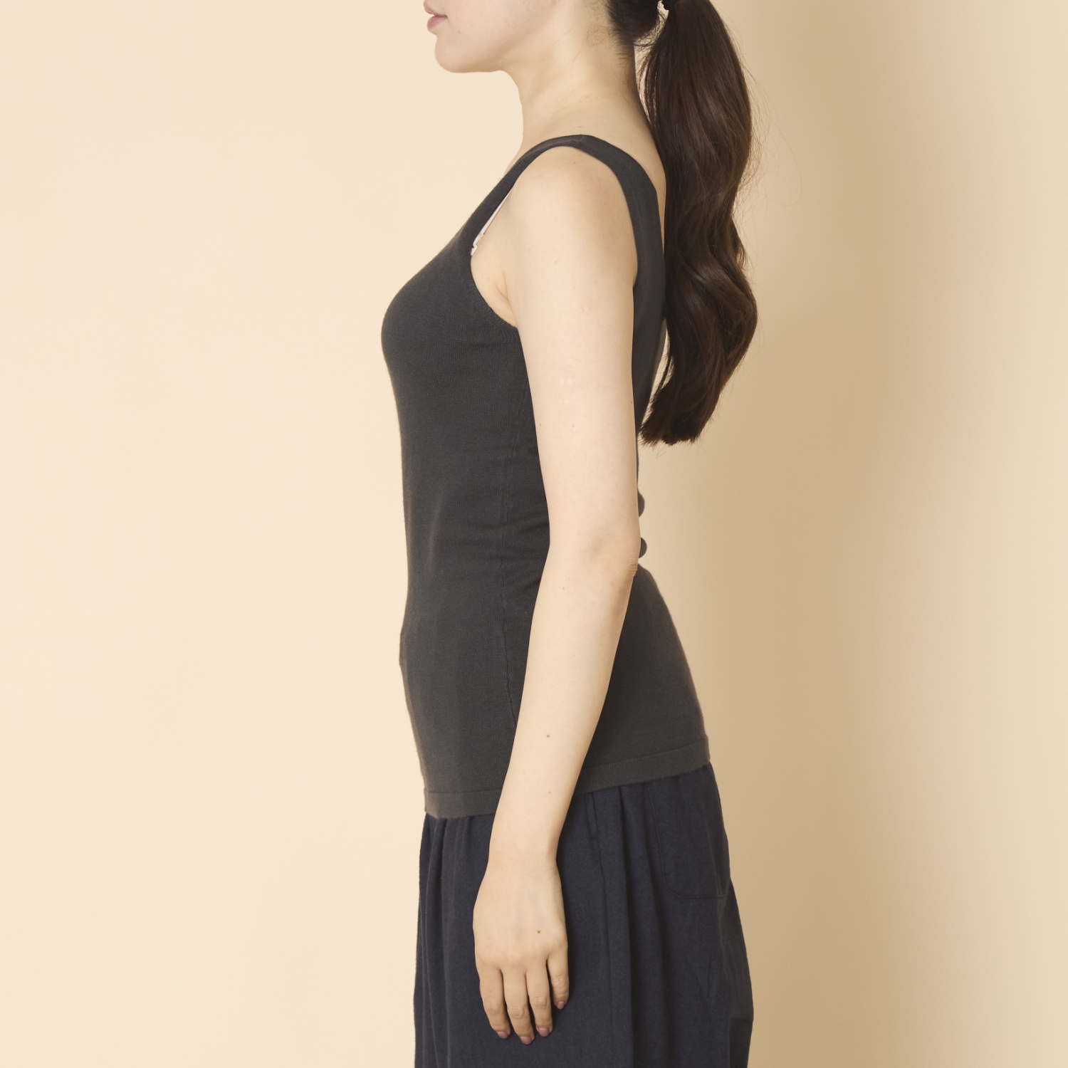 DRESS HERSELF/シルクカシミヤ タンクトップ