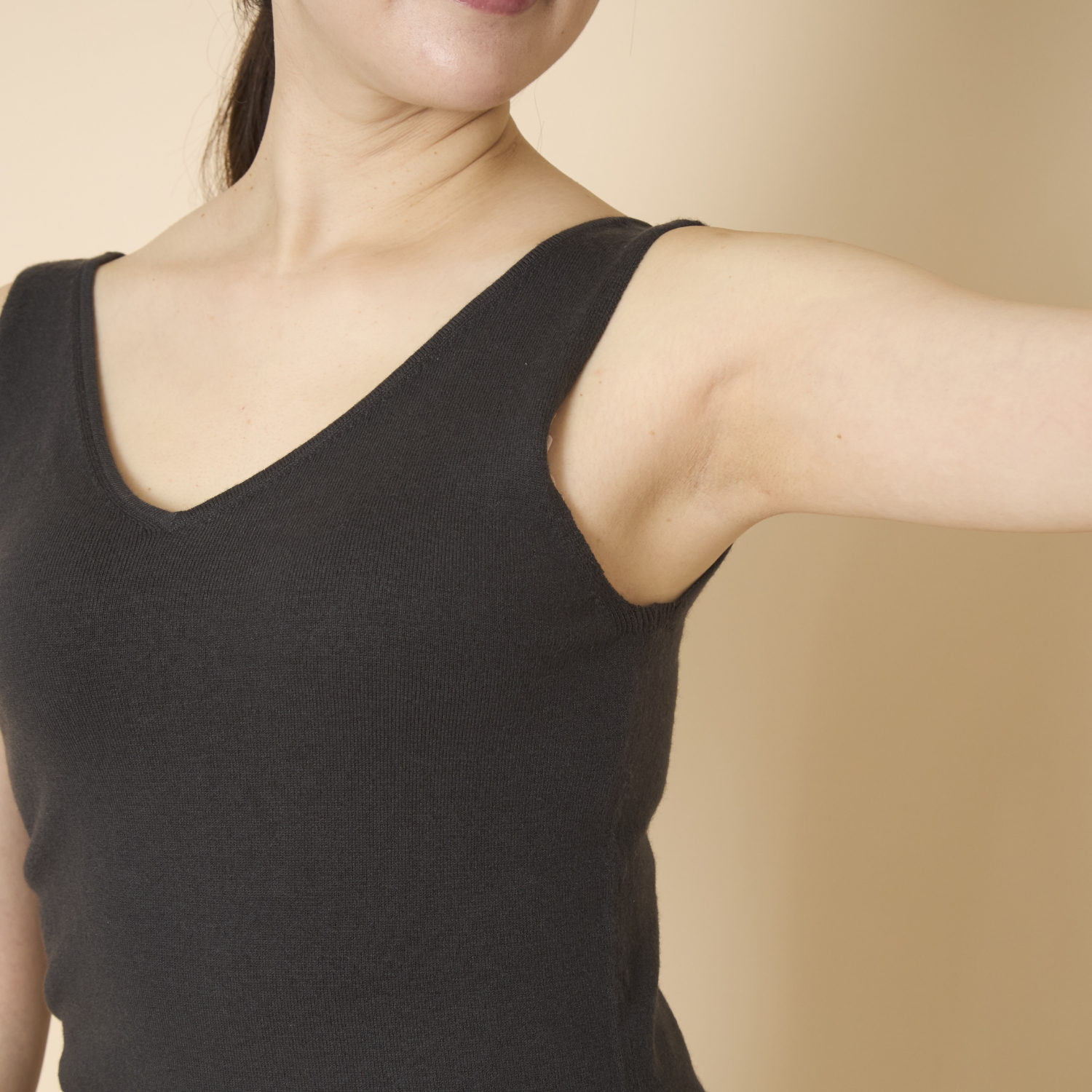 DRESS HERSELF/シルクカシミヤ タンクトップ