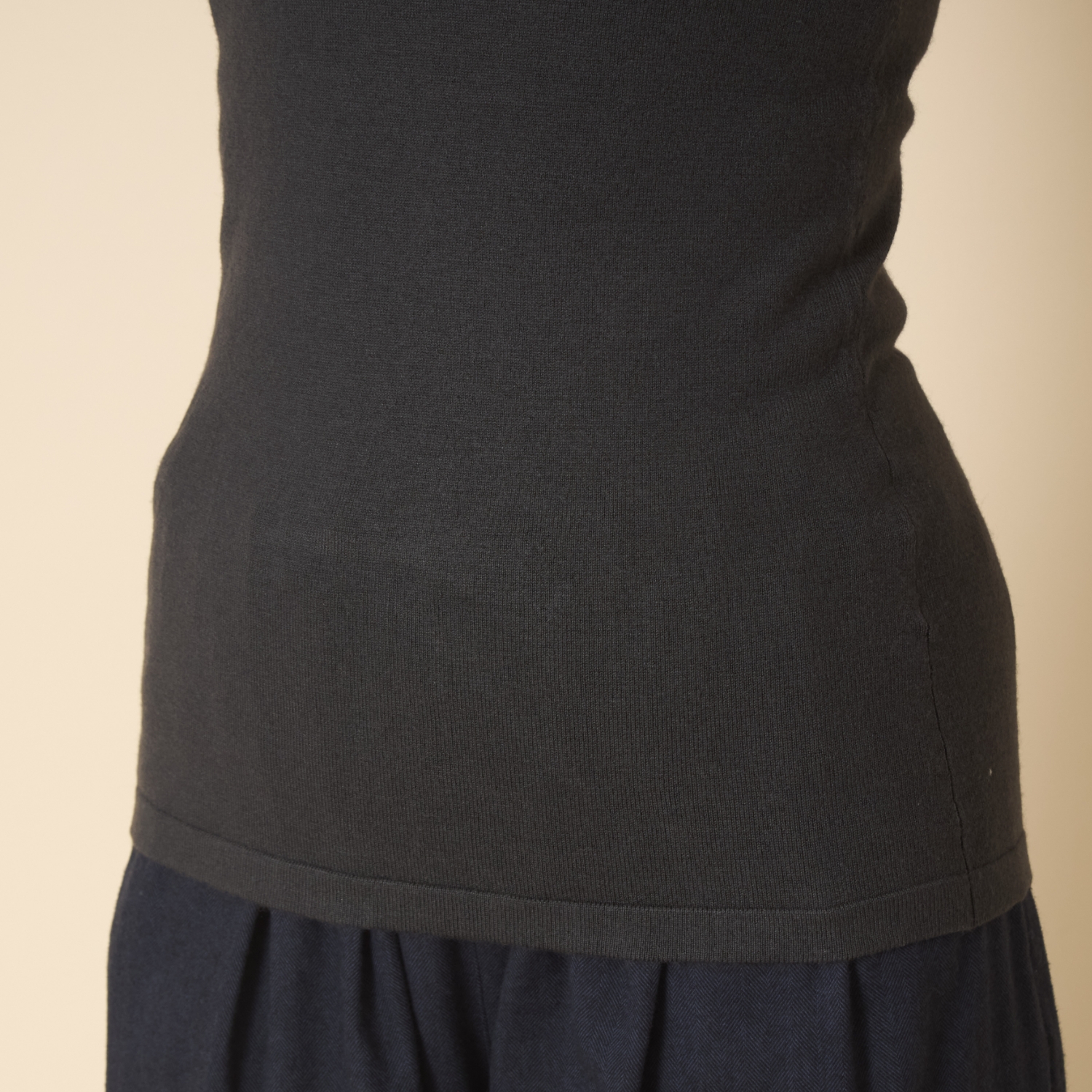 DRESS HERSELF/シルクカシミヤ タンクトップ