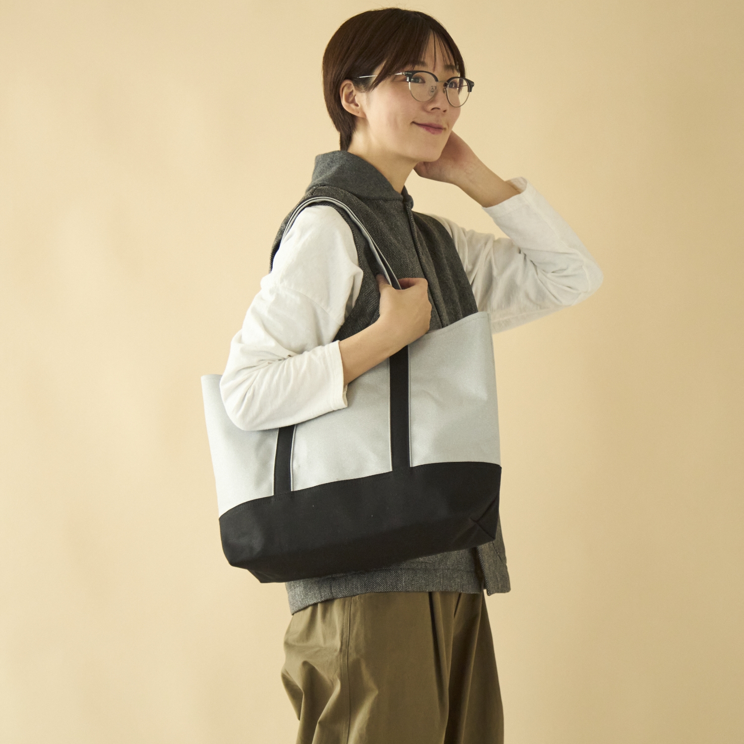 【受注会限定】みつばちトート シルバー×ブラック Mサイズ長め