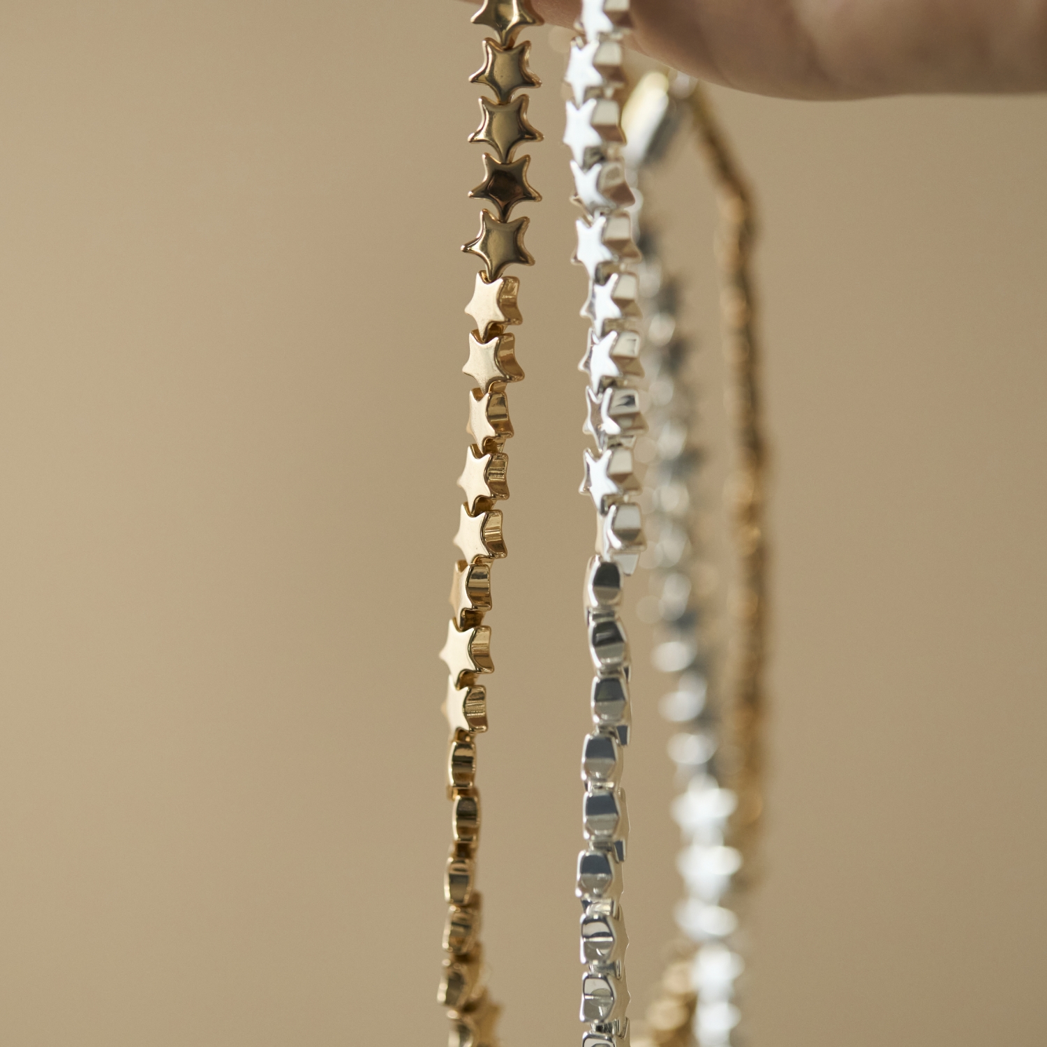 HERE DITAS/DITAS HEMATITE STAR NECKLACE