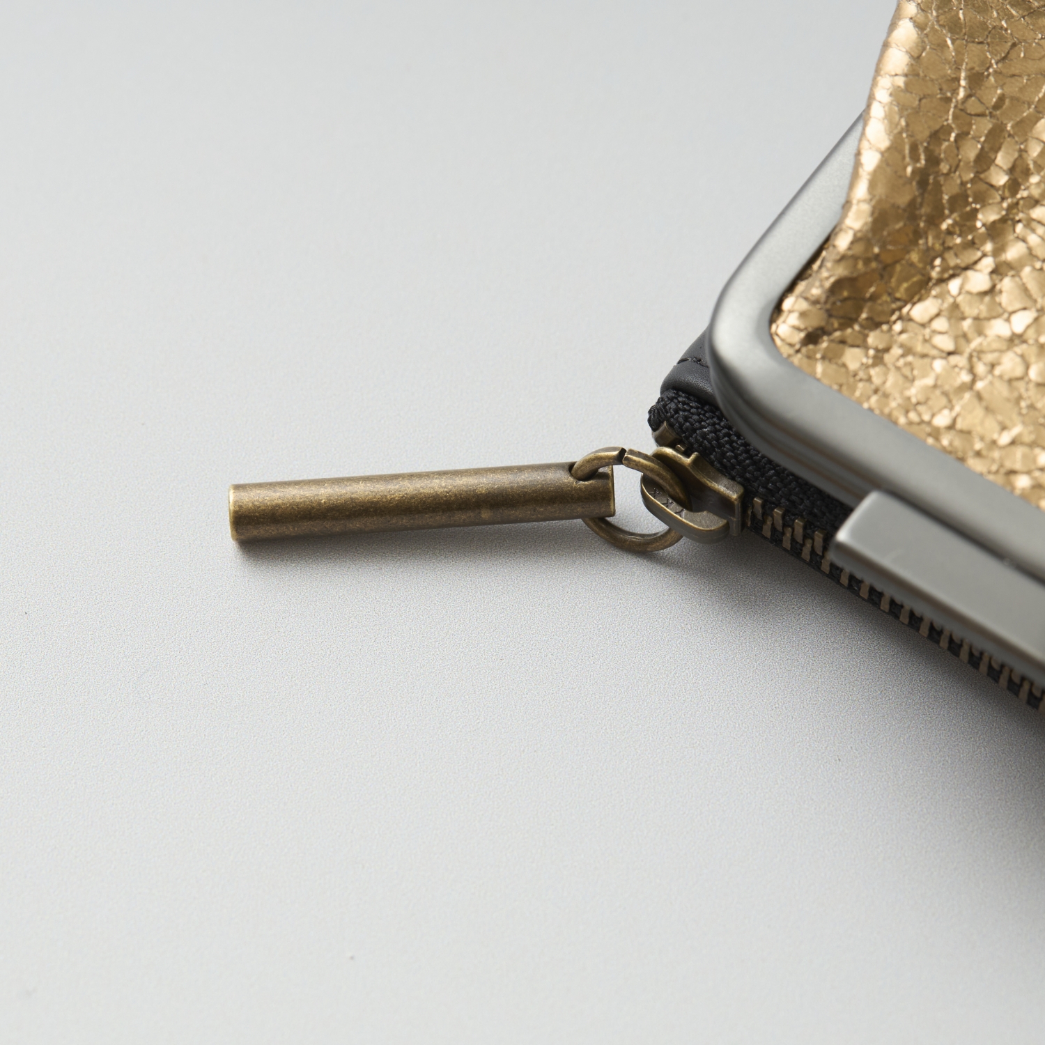 POMTATA/OLD GAMA SHORT WALLET