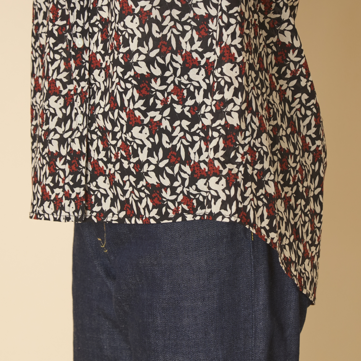 PONT DE CHALONS/フラワープリントギャザーブラウス ブラック