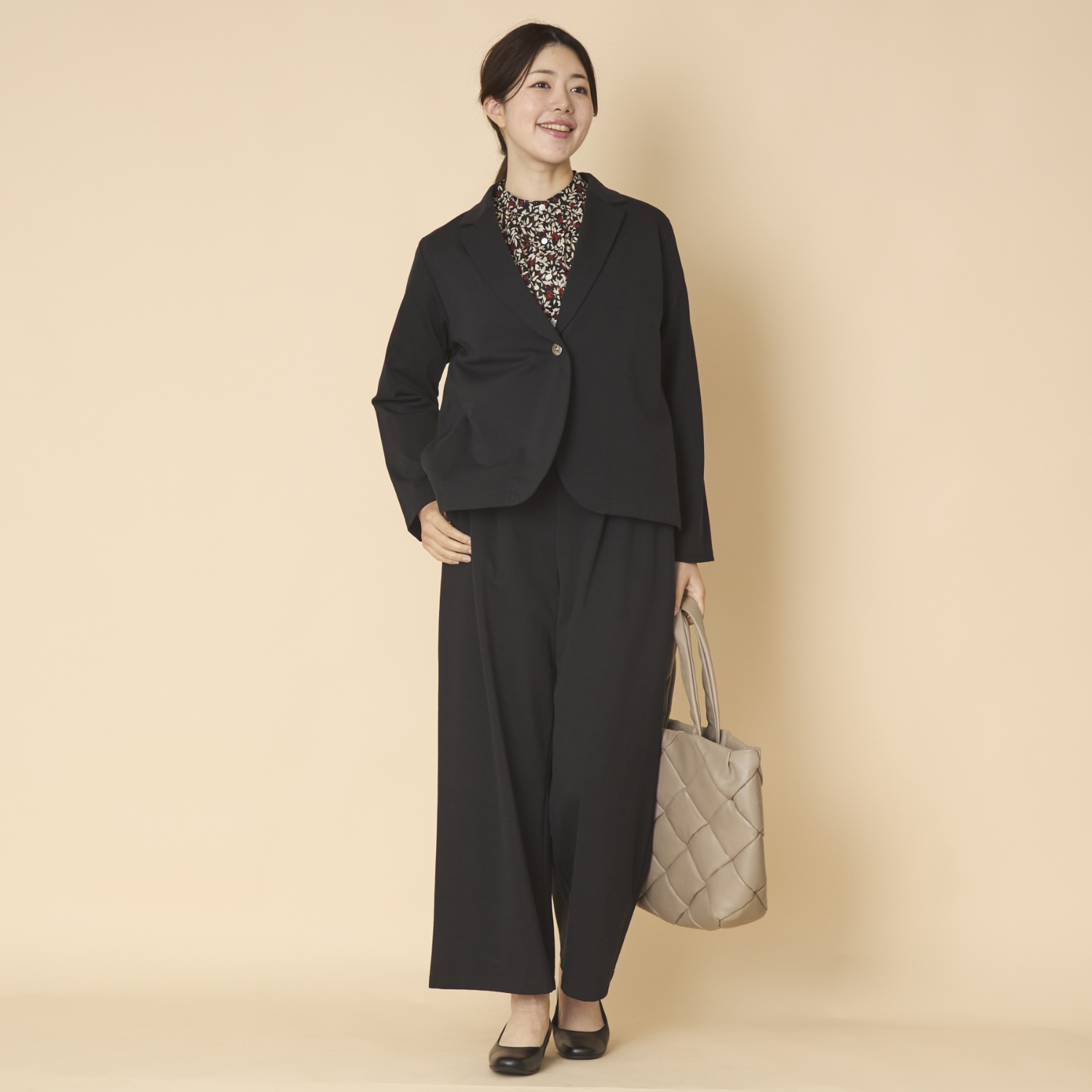 PONT DE CHALONS/フラワープリントギャザーブラウス ブラック