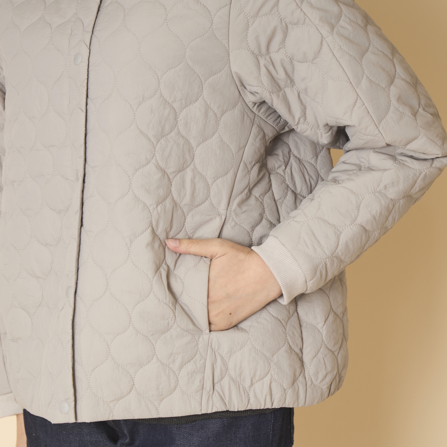 nachukara/ナイロンキルトノーカラーブルゾン