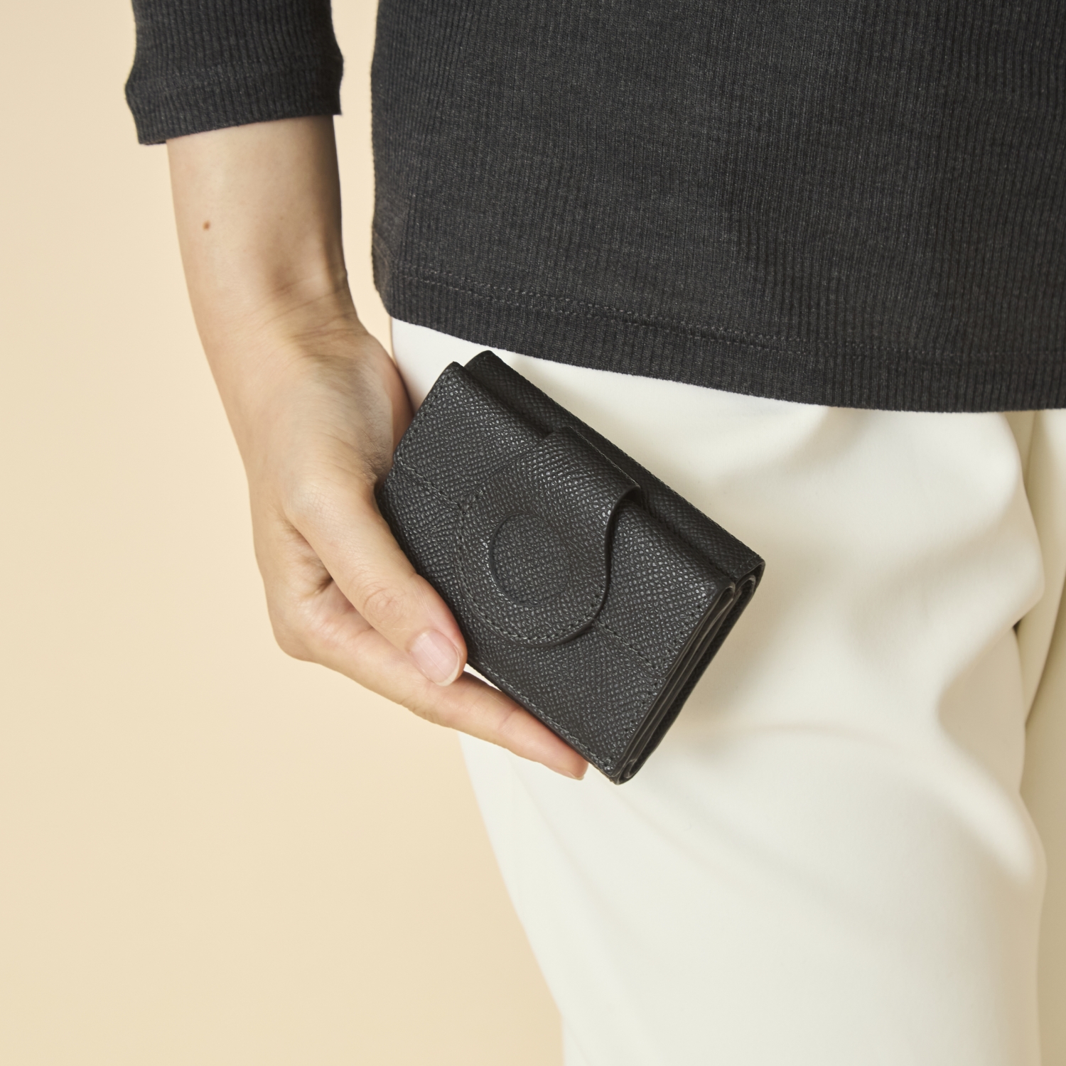 FERMI +/Tri-fold Wallet for AirTag