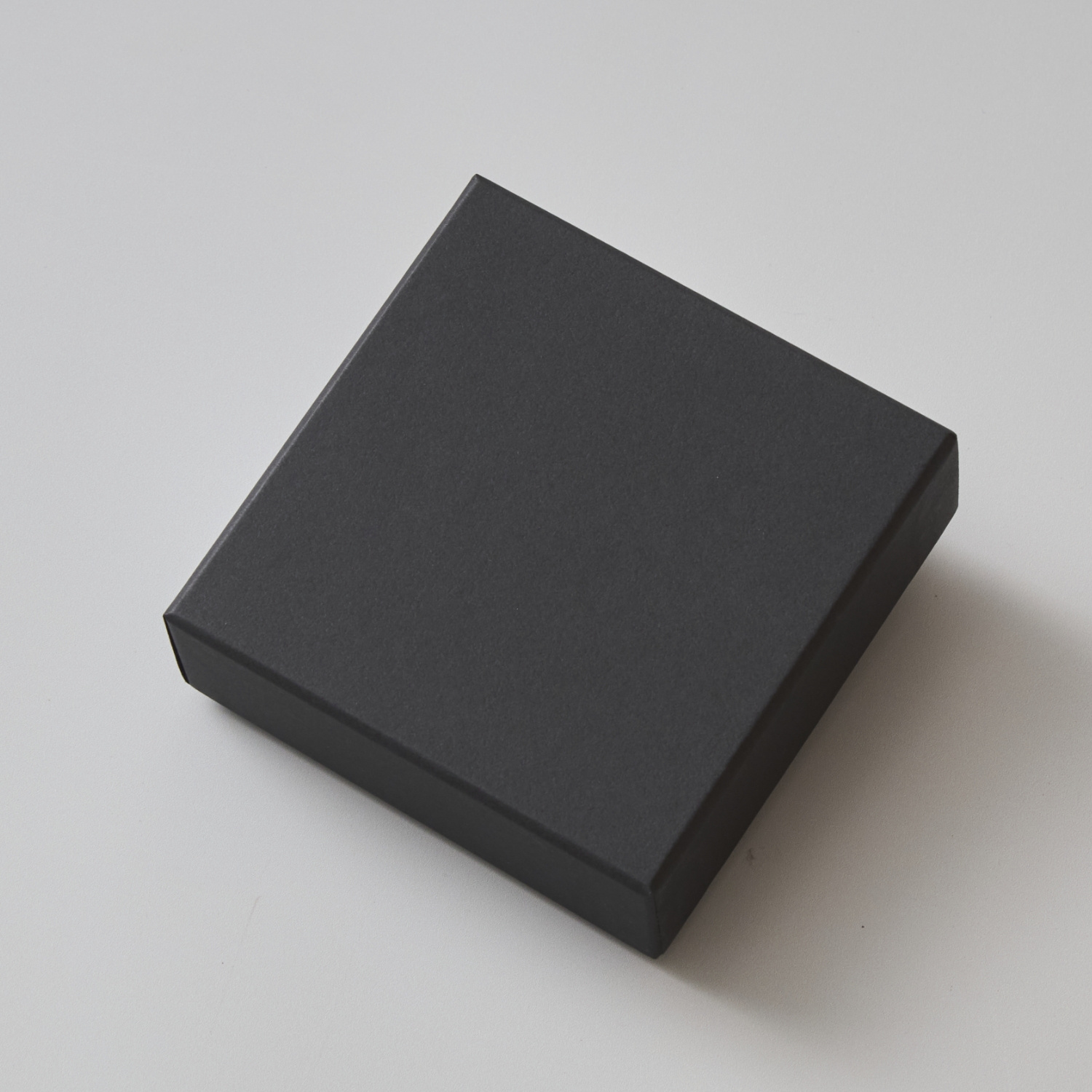 FERMI +/Tri-fold Wallet for AirTag