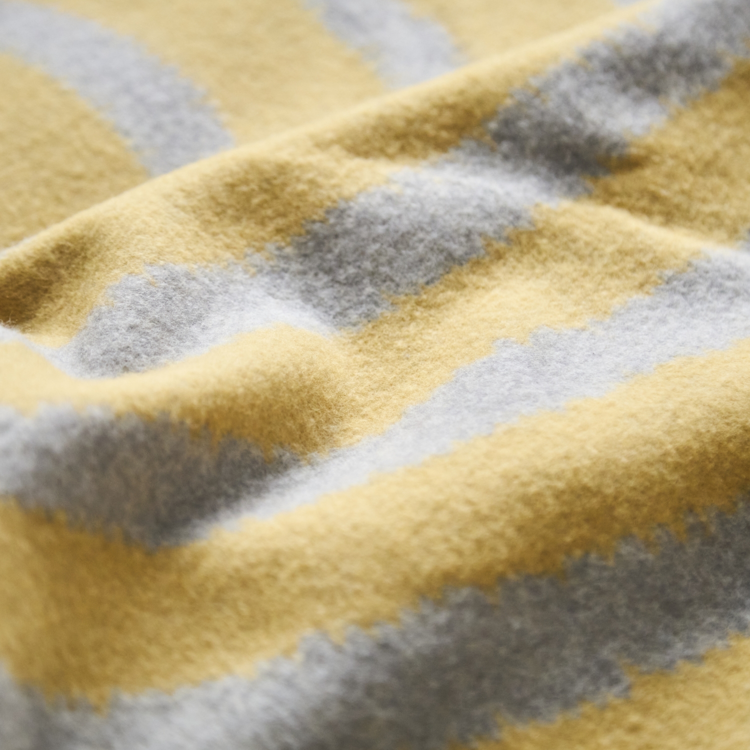 LAPUAN KANKURIT/METSÄLAMPI メリノウールブランケット 130x200cm