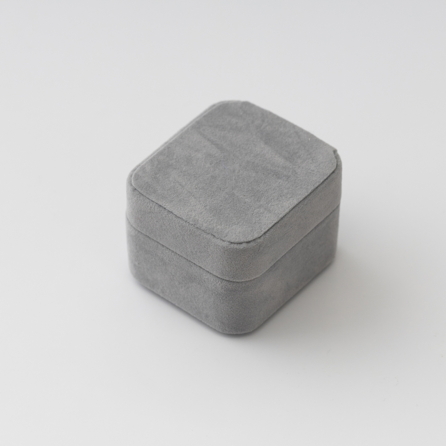 ichinose naomi/snow branch ピアス