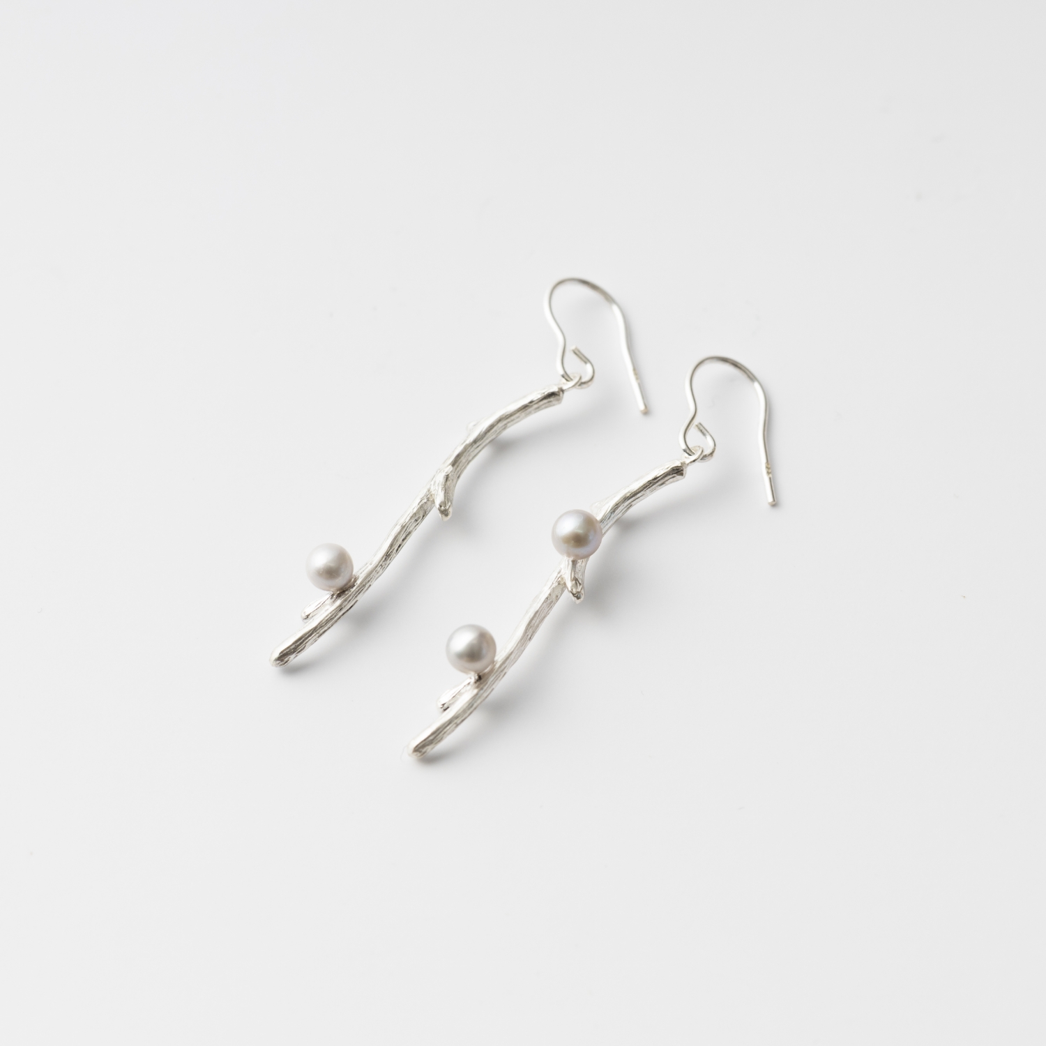 ichinose naomi/snow branch ピアス