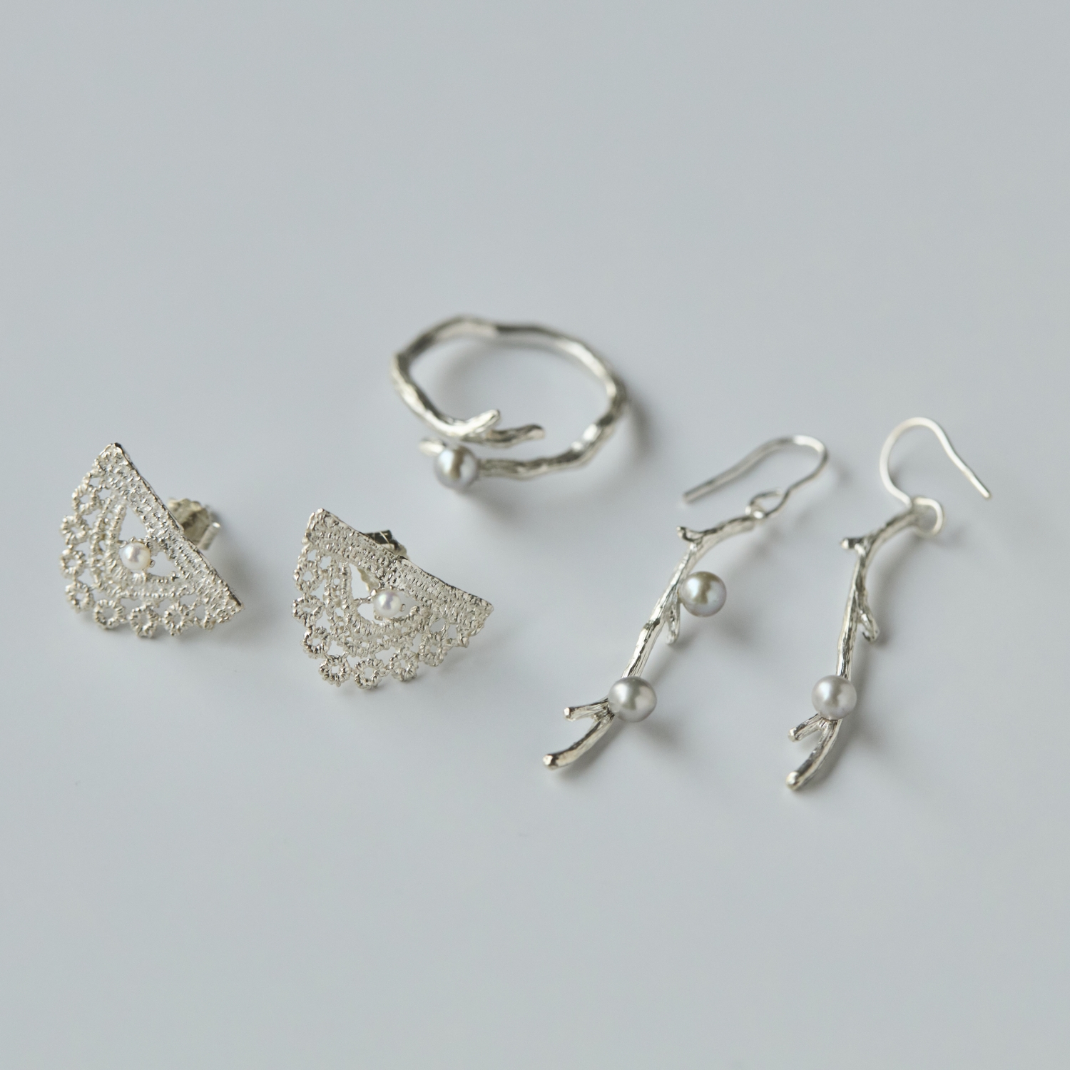 ichinose naomi/snow branch ピアス