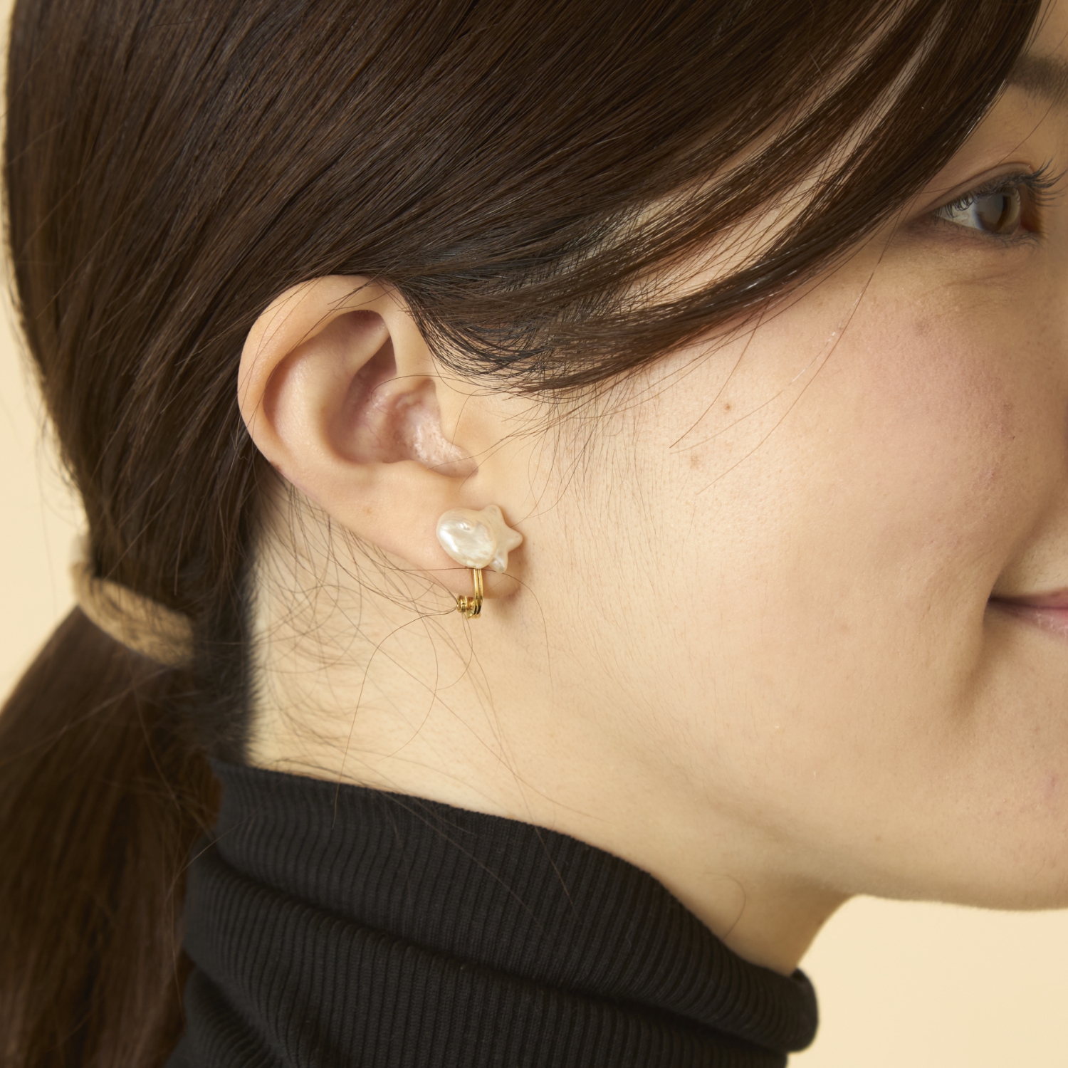 laneii/ブラスモチーフイヤリング