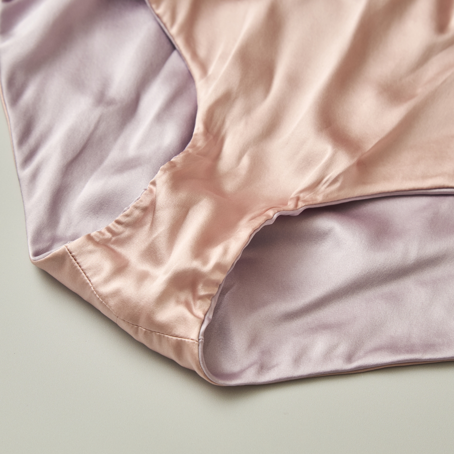 Neyi/ Tokyoショーツ