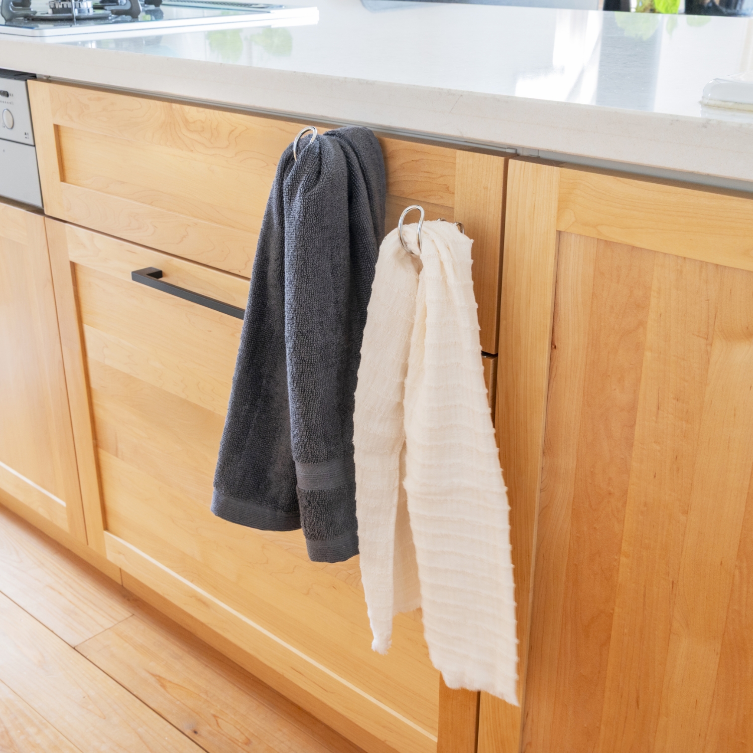 bws SELECTION/すっきり暮らす 浮いてみえるタオルホルダー ハイタイプ