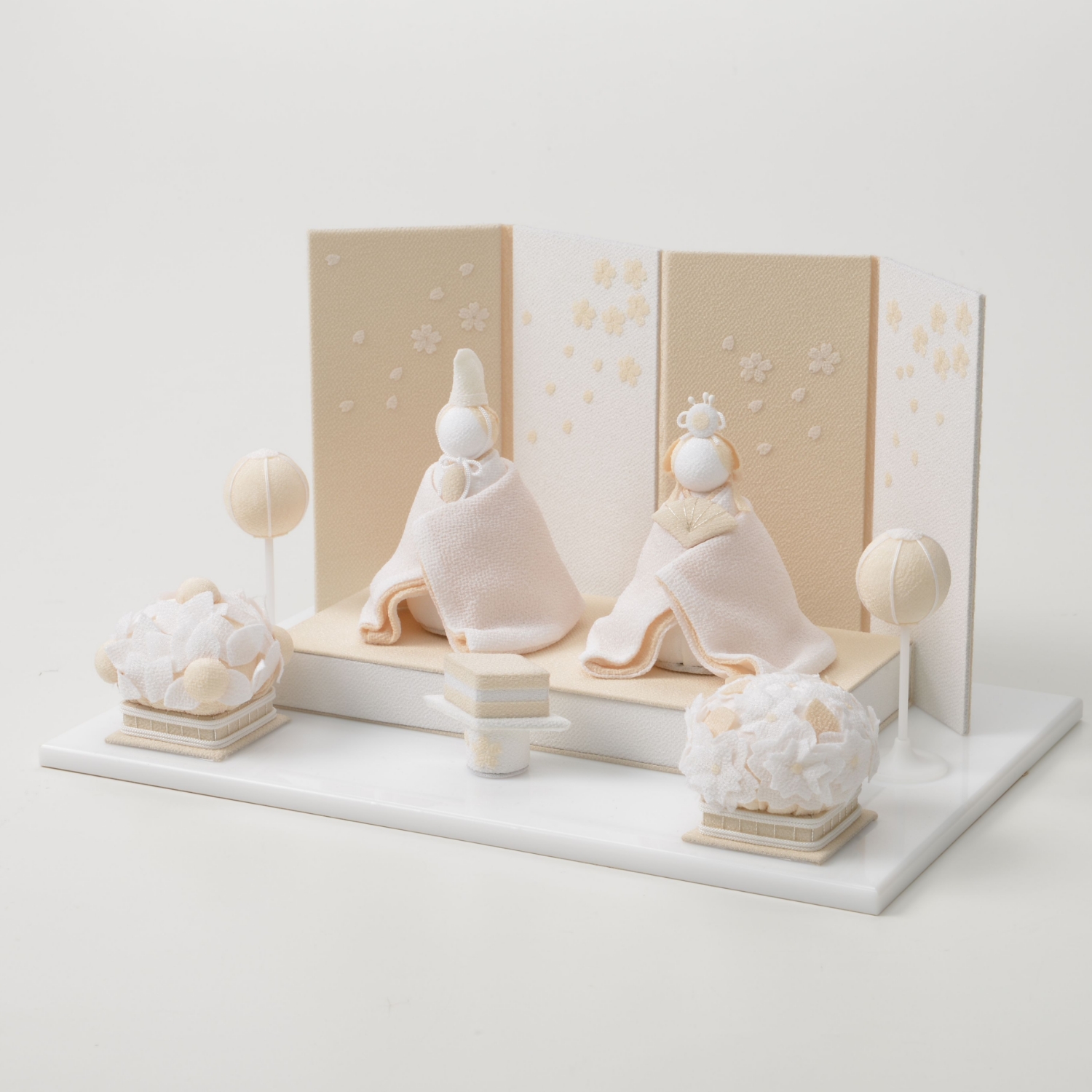 KYOTO YUMEMIYA/白粋 桜舞うお雛様